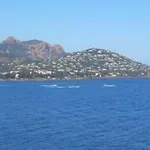 Appartement Agay, Cap Esterel, Magnifique Vue Panoramique Et Massif De L'esterel, Terrasse Sud, Accès 5 Piscines, Parking, Dernier étage, Classé 3 étoiles, Site Naturel De Rêve *