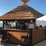 Agay, Cap Esterel, Magnifique Vue Panoramique Et Massif De L'esterel, Terrasse Sud, Accès 5 Piscines, Parking, Dernier étage, Classé 3 étoiles, Site Naturel De Rêve Appartement Saint-Raphaël
