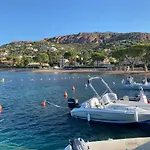 Agay, Cap Esterel, Magnifique Vue Panoramique Et Massif De L'esterel, Terrasse Sud, Accès 5 Piscines, Parking, Dernier étage, Classé 3 étoiles, Site Naturel De Rêve * Saint-Raphaël