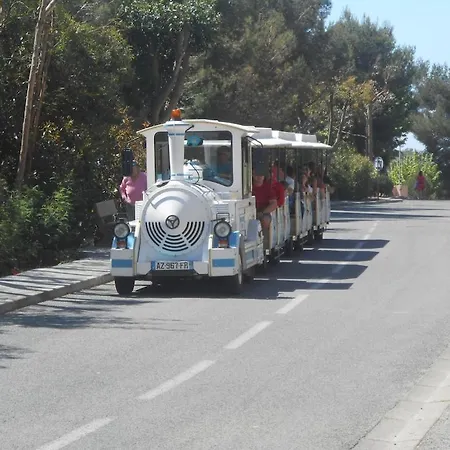 Agay, Cap Esterel, Magnifique Vue Panoramique Et Esterel, Terrasse, Piscines, Parking, Dernier Etage, 3 Etoiles *