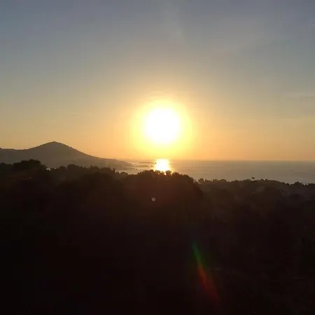 Apartment Cap Esterel: Panoramic Sea View Retreat Saint-Raphael (Var)