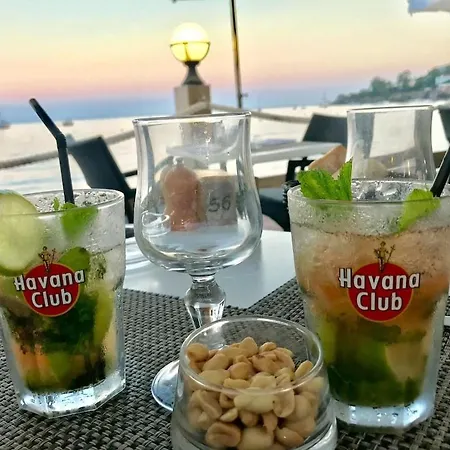 Agay, Cap Esterel, Magnifique Vue Panoramique Et Esterel, Terrasse, Piscines, Parking, Dernier Etage, 3 Etoiles Saint-Raphaël