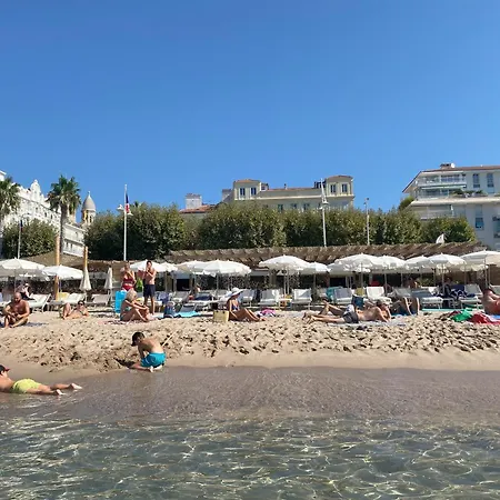 Cap Esterel: Panoramic Sea View Retreat Apartment *