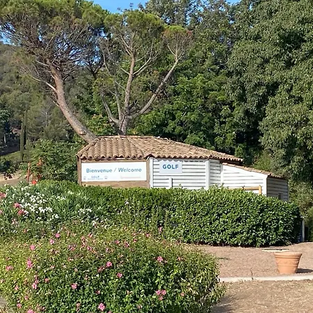 Agay, Cap Esterel, Magnifique Vue Panoramique Et Esterel, Terrasse, Piscines, Parking, Dernier Etage, 3 Etoiles Apartment