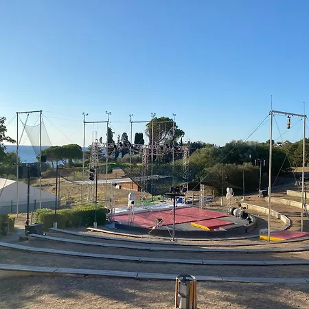 Agay, Cap Esterel, Magnifique Vue Panoramique Et Massif De L'esterel, Terrasse Sud, Acces 5 Piscines, Parking, Dernier Etage, Classe 3 Etoiles, Site Naturel De Reve 아파트