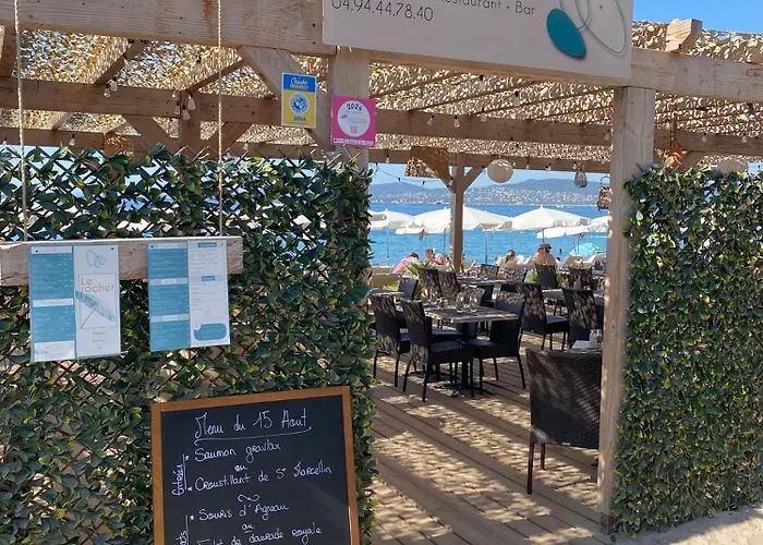 Agay, Cap Esterel, Magnifique Vue Panoramique Et Esterel, Terrasse, Piscines, Parking, Dernier Etage, 3 Etoiles Apartment