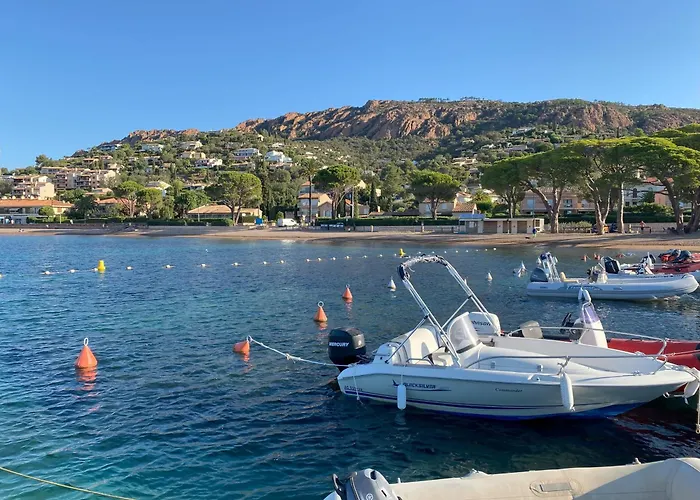 Agay, Cap Esterel, Magnifique Vue Panoramique Et Esterel, Terrasse, Piscines, Parking, Dernier Etage, 3 Etoiles * Saint-Raphaël