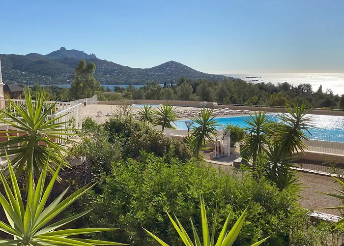 Apartment Agay, Cap Esterel, Magnifique Vue Panoramique Et Esterel, Terrasse, Piscines, Parking, Dernier Etage, 3 Etoiles